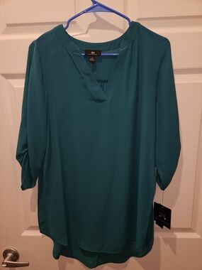 I.N. Studio Teal V-Neck Flowing Tunic
